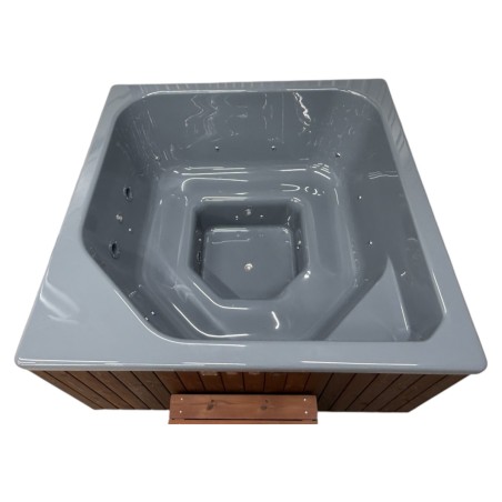 Bain nordique carré 205 cm – 6-7 pers. | SKADI
